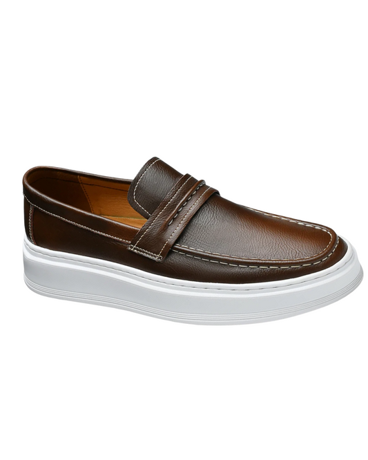 Sapatos de barco em pele
