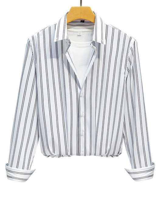 Camisa de homem com riscas elegantes