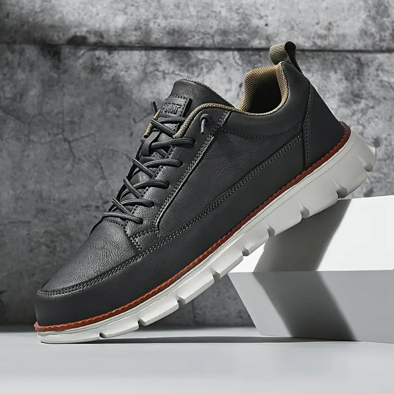 Sapatos de couro para homem