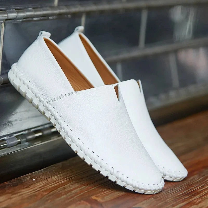 Mocassins em pele respirável