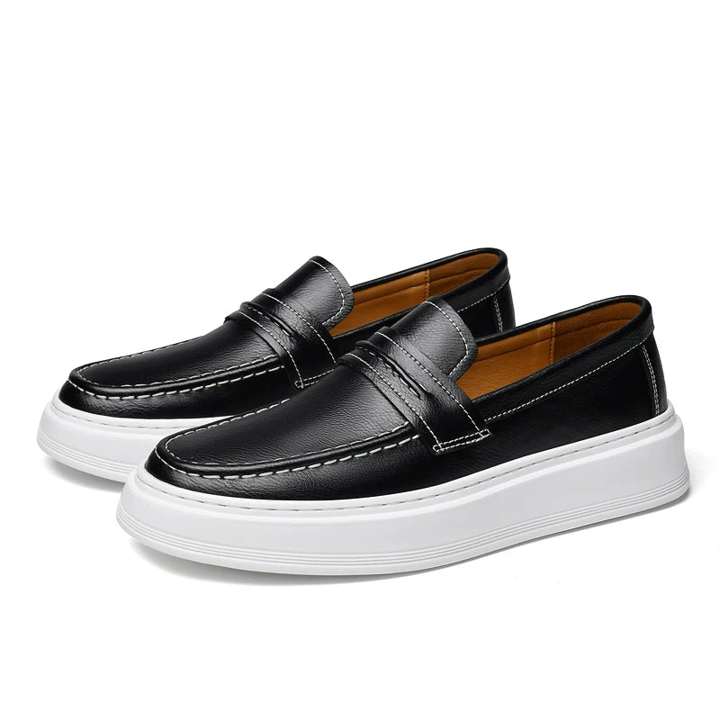 Sapatos de barco em pele