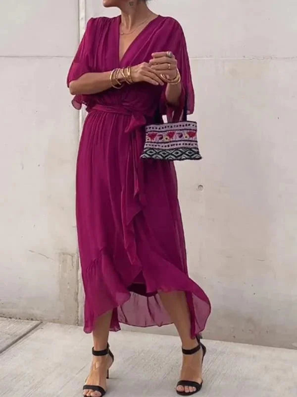 Vestido em chiffon de seda com decote em V