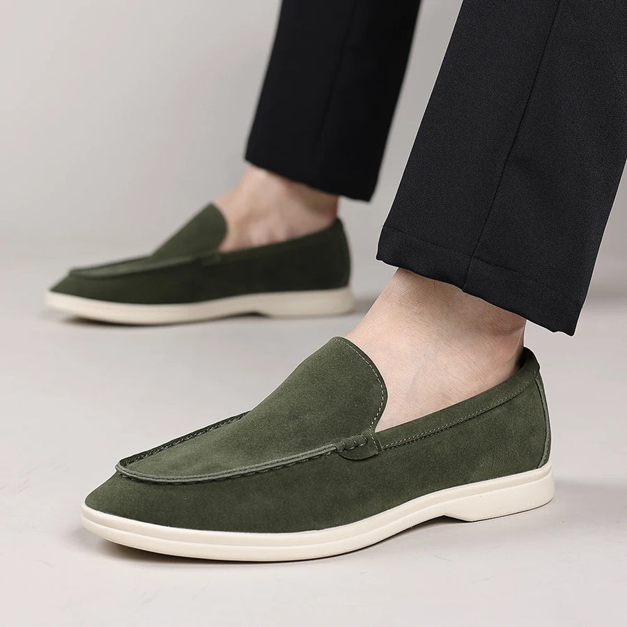 Mocassins clássicos de camurça