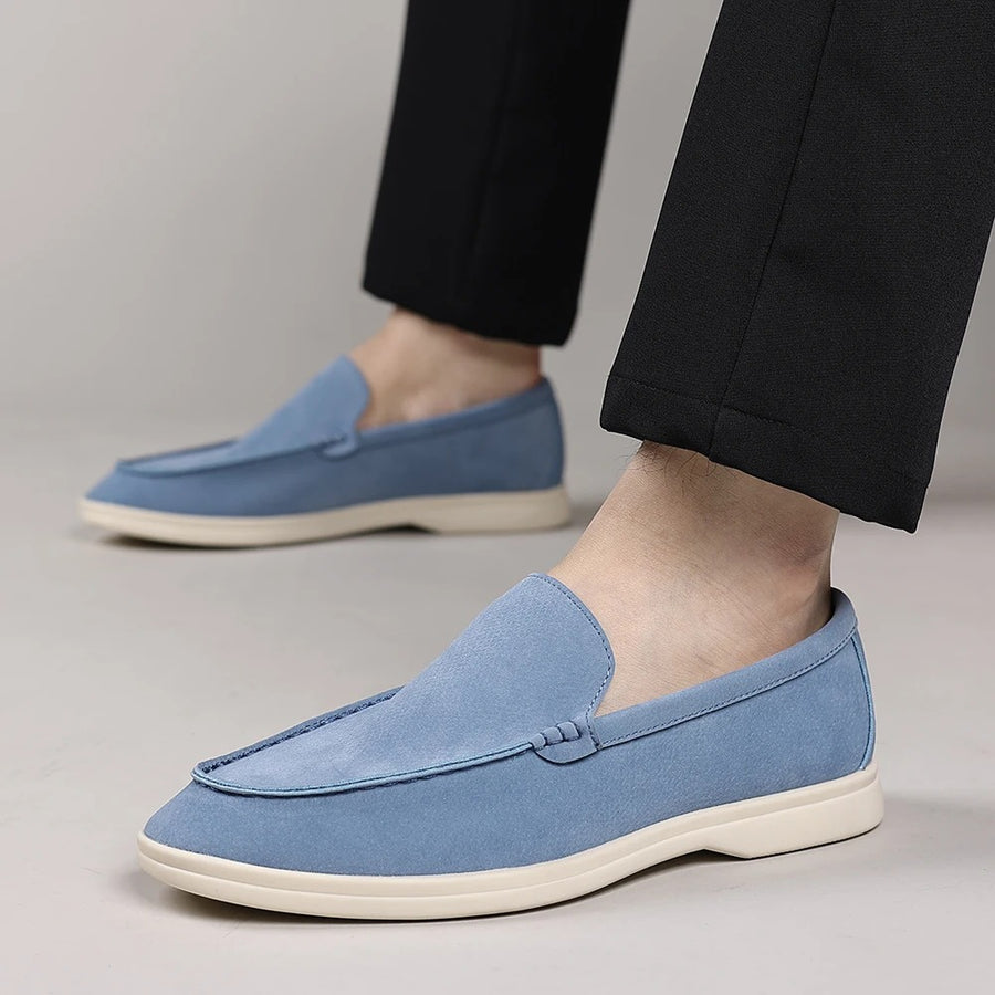 Mocassins clássicos de camurça