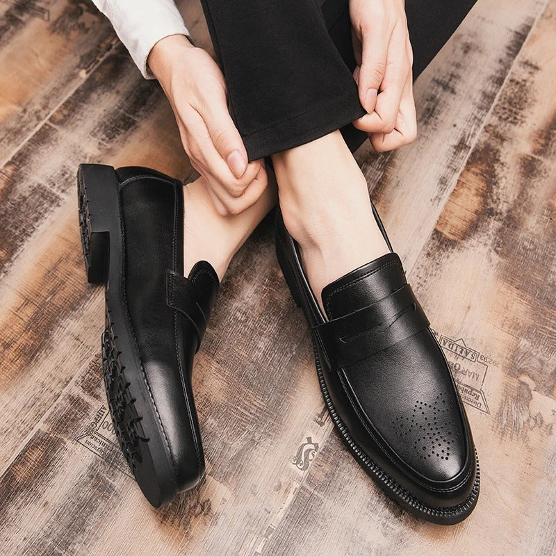 Mocassins britânicos elegantes