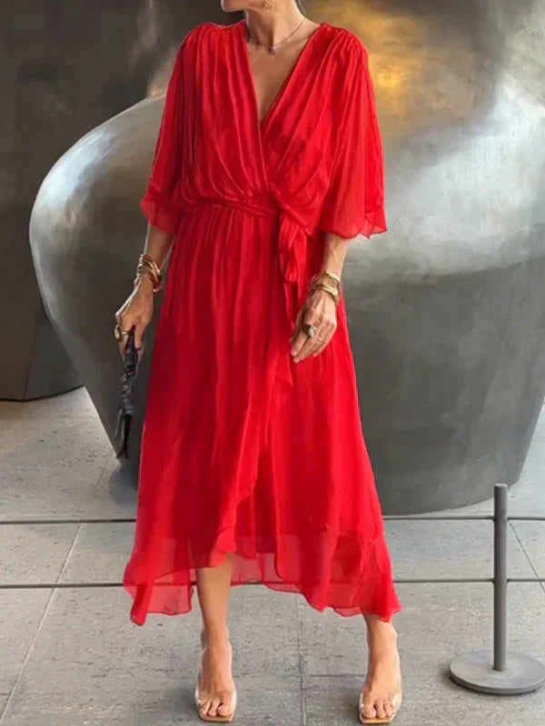 Vestido em chiffon de seda com decote em V