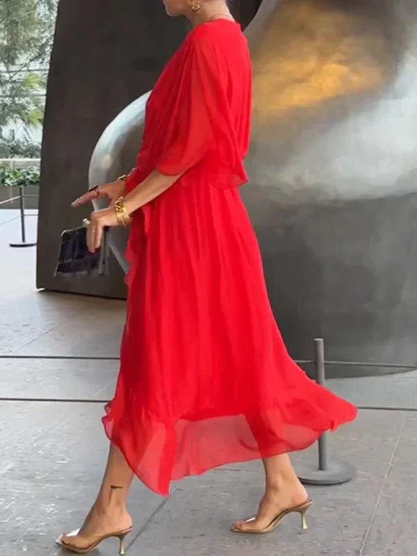Vestido em chiffon de seda com decote em V